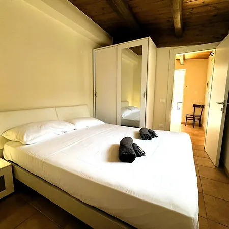 Nadia House - A Stone's Throw From The Sea! * Fano