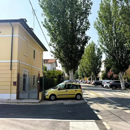 Lejlighed Nadia House - A Stone's Throw From The Sea! Fano