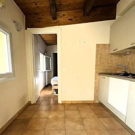 Apartment Nadia House - A Stone's Throw From The Sea! *